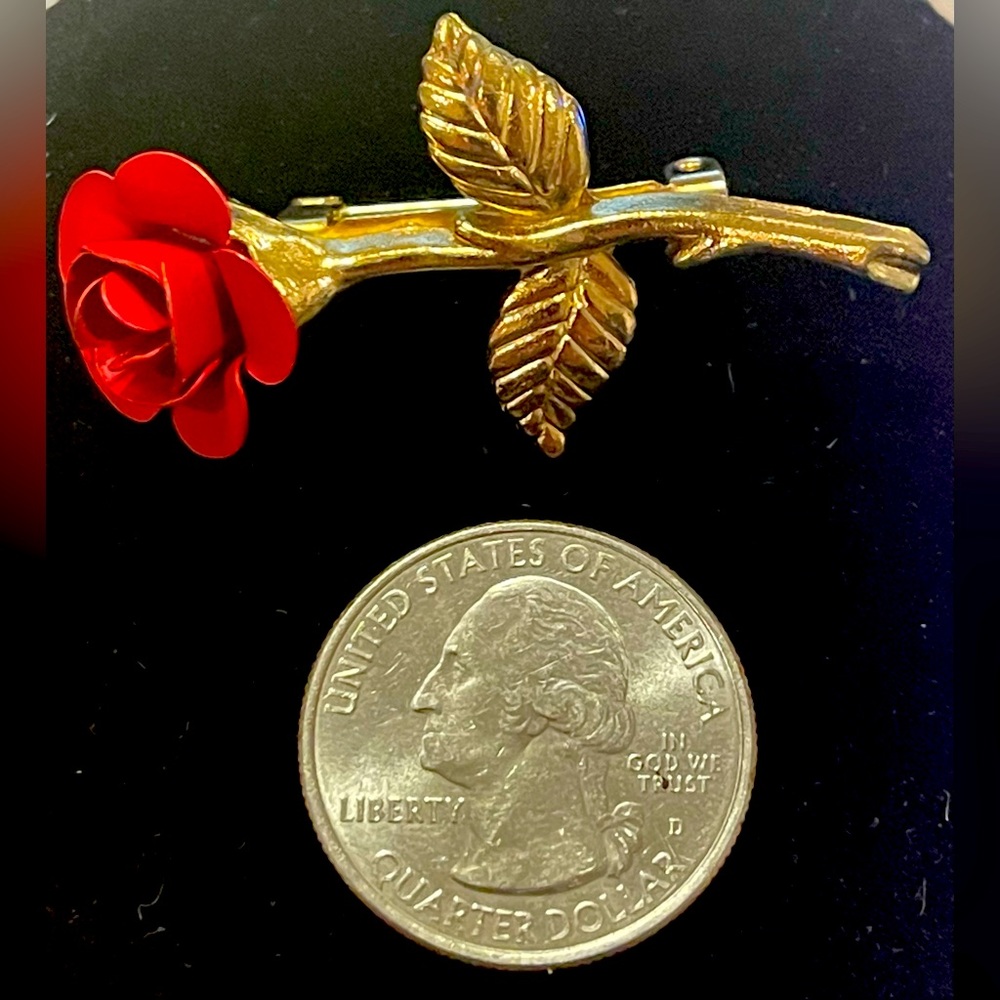 Vintage red rose brooch. Red flower gold tone stems.